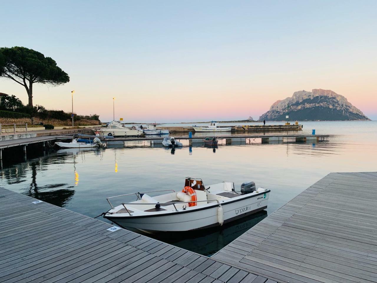 Pensión Relais Del Borgo- Domo Loiri Porto San Paolo